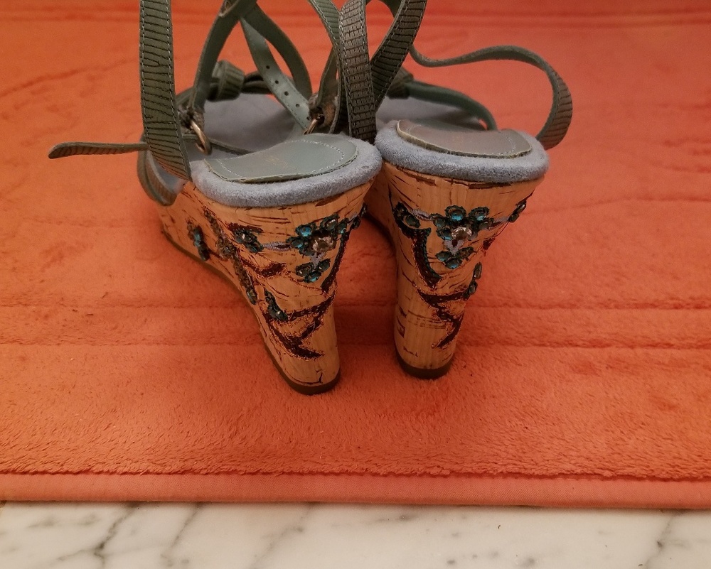 Sandals - Picture 3 of 6